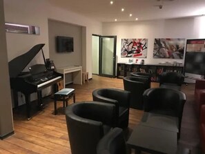 Lobby lounge - Art Rock Downtown Hotel (Cologne)