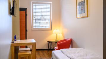 Einzelzimmer | Schreibtisch, kostenloses WLAN