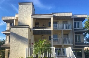 Exterior - Top Floor Shell Island Beach Club 12D Available November 7-14 (Sanibel)