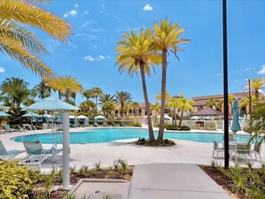 Outdoor pool, a heated pool - Epic Disney Getaway! Gated Resort! Pool! Fun! (Kissimmee)