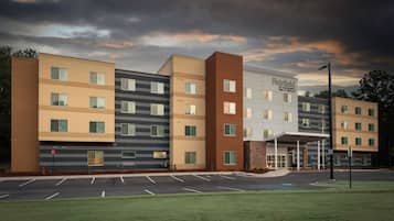 Room, 2 Queen Beds | Exterior