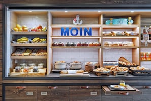 Daily buffet breakfast for a fee