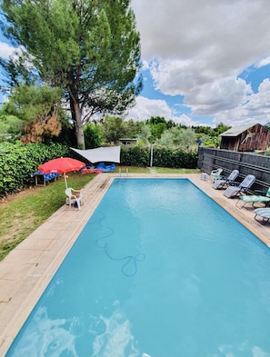 Piscine extérieure