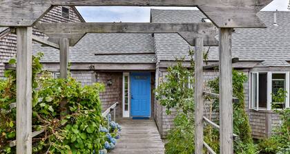 Spacious Home on the Loop in Chatham