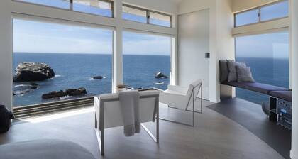 Spectacular Ocean Front Views • Sonoma Coast • Timber Cove • Jenner