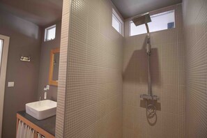 Deluxe-Apartment, mit Bad | Badezimmer