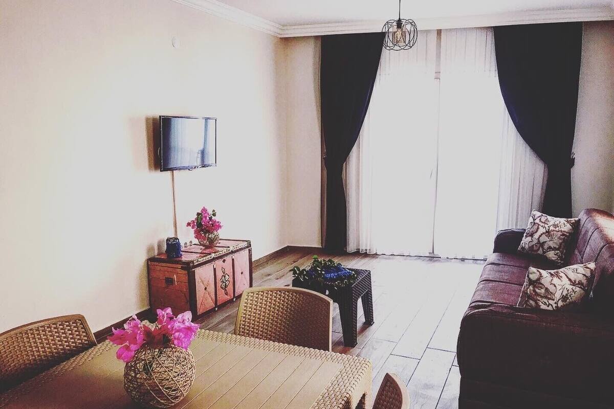 Comfort Room, City View | WiFi (free)