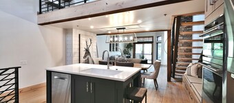 Ridgepointe Ski Out Deer Valley Condo - Private Hot Tub