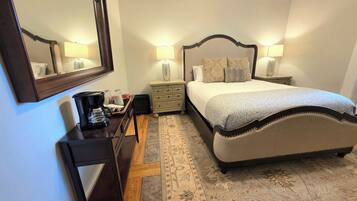 1 quarto, Wi-Fi de cortesia, roupa de cama