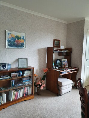 Interior - Tree Tops  Apartment opposite Pukekura Park (New Plymouth)
