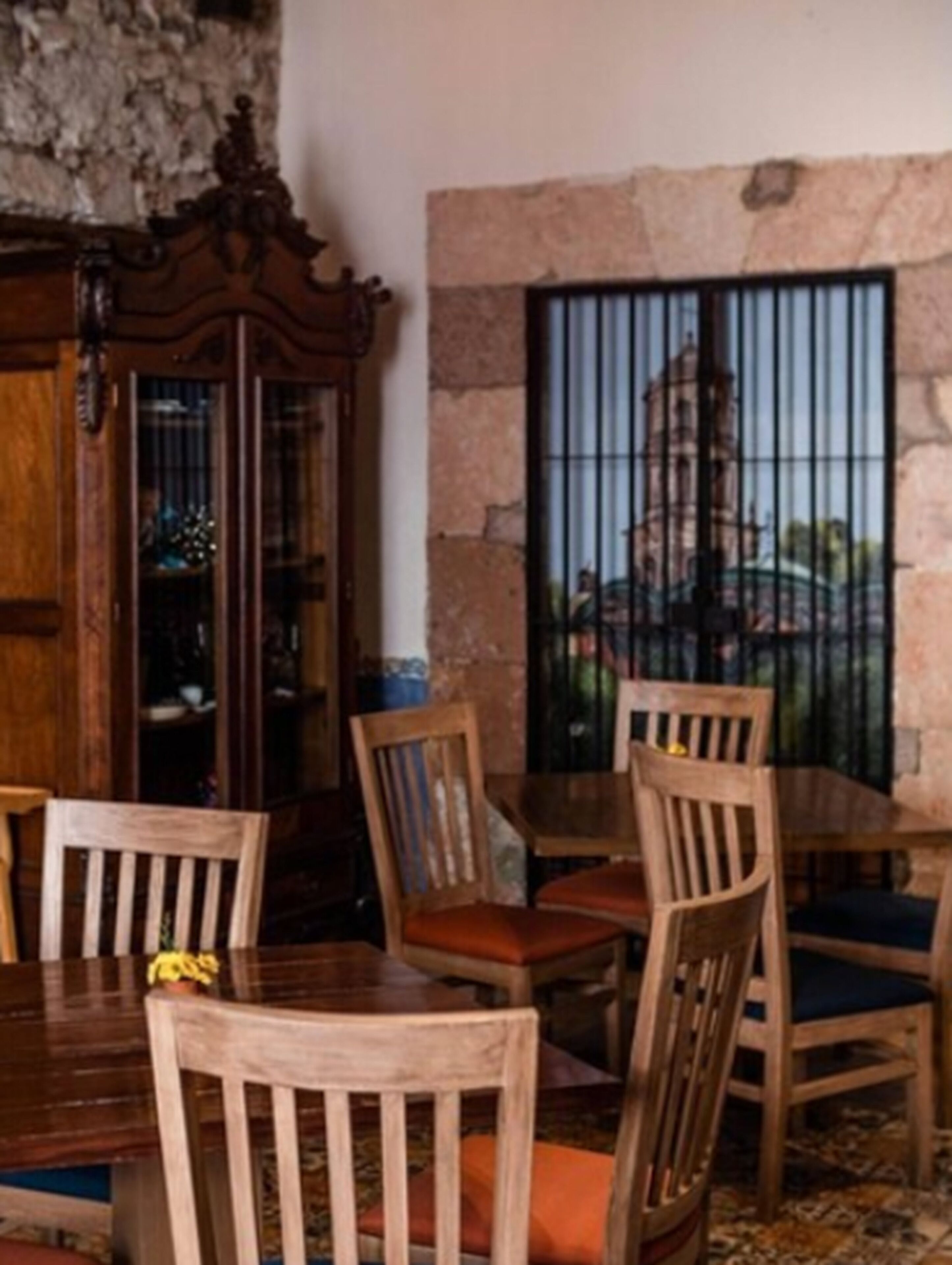 每日供應現點現煮早餐 (每人 MXN200)