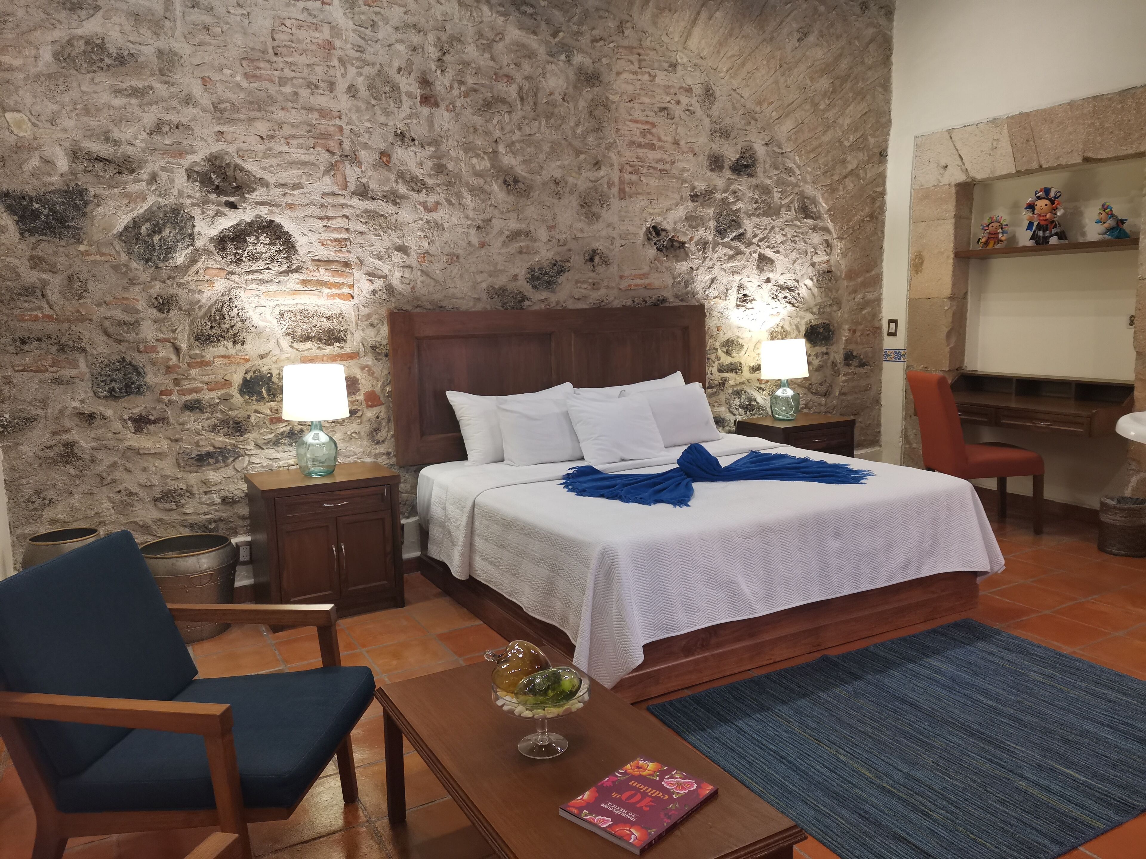 Estudi en suite de disseny | Roba de llit d'alta qualitat, cobrellits i mobiliari individual 