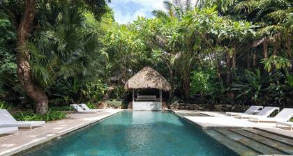 Nido del Mar - Art-Filled Beach house