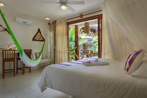 Individually decorated, free WiFi, bed sheets