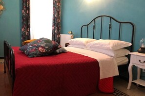 1 bedroom, iron/ironing board, WiFi - iFlat | The Enchanted Hideaway (Lido di Ostia)