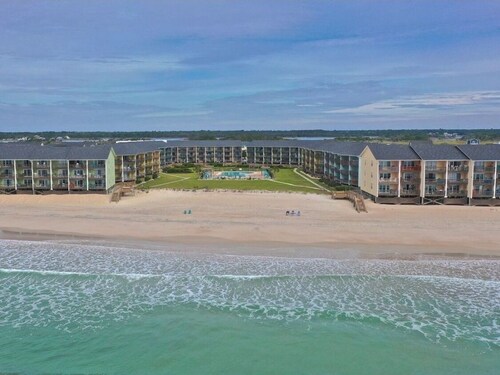 Serenity by the Sea - Surf Condo 626 - Pool now closed for season till April