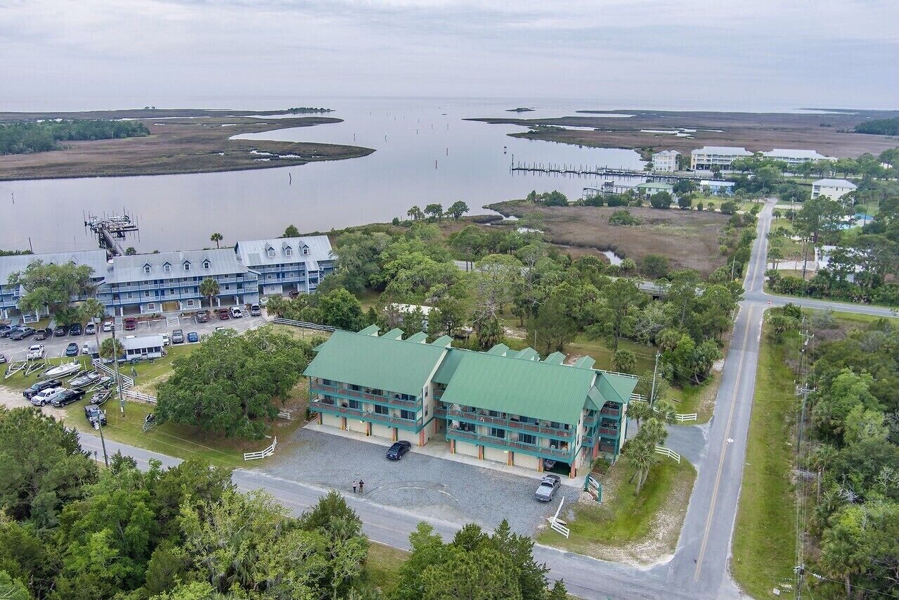 Beautiful Condo in Steinhatchee, FL! Steinhatchee Place Condo #305