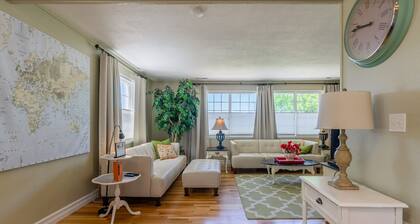 4-bedroom vacation home just 15 minutes to Columbia River