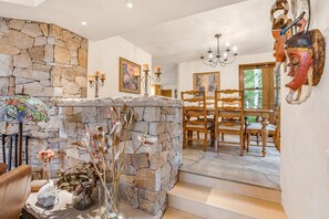 Dining - Elegant mountain escape with stunning view, spacious deck & fireplace (Aspen)