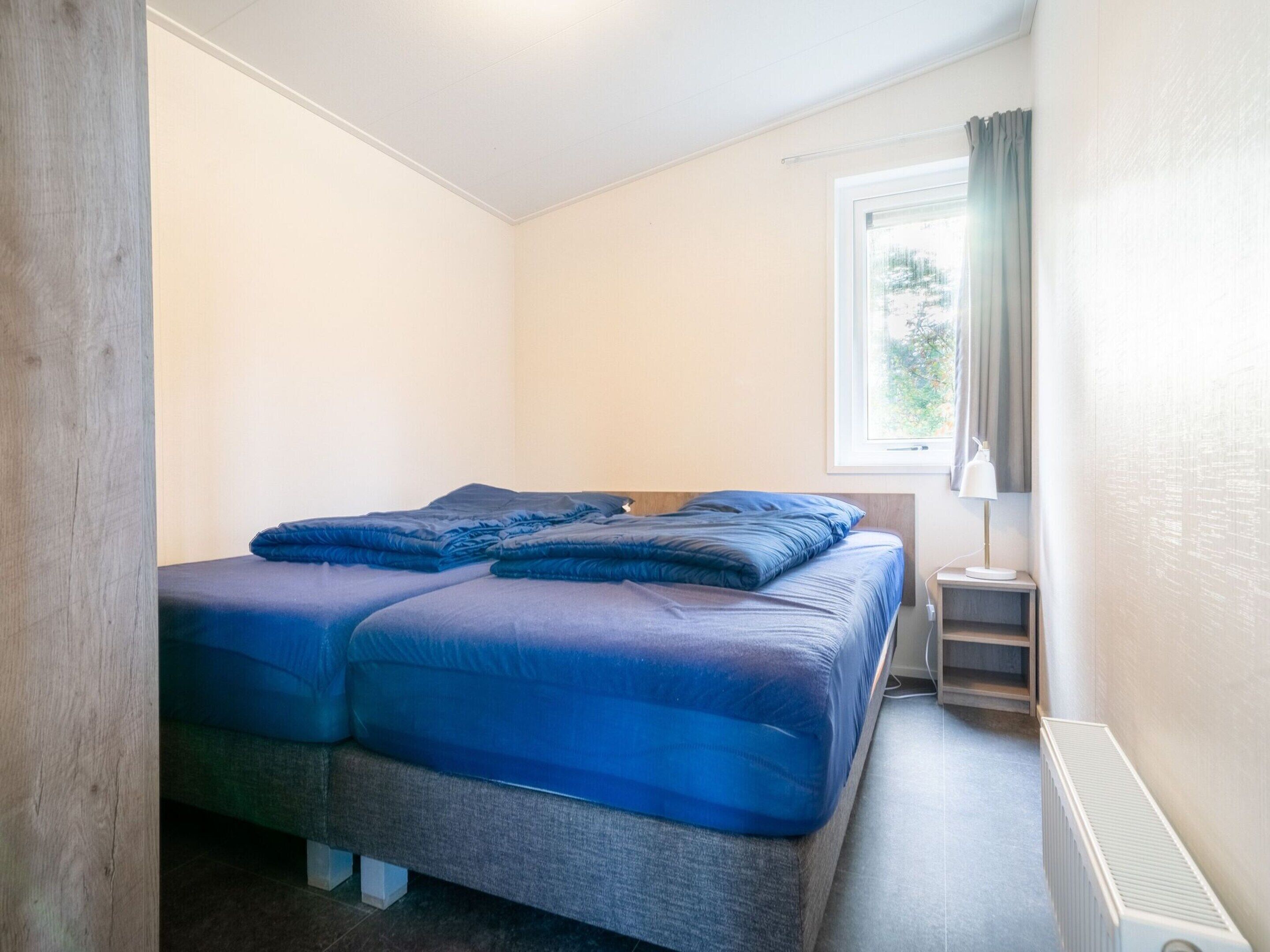 2 bedrooms, individually furnished, bed sheets