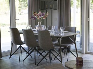 Living room - Chalet Near Zuiderzee With Garden (Biddinghuizen)