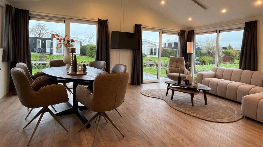 Comfortable Chalet Located in the Polder, Near Alkmaar