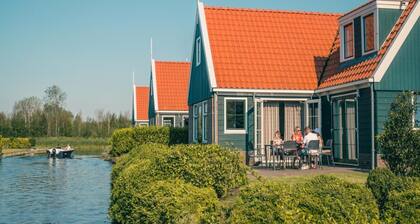 Charming Chalet in De Rijp