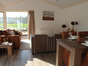 Chalet | Living area - Comfortable Chalet With Dishwasher (IJhorst)