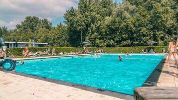 Chalet | Pool | Outdoor pool