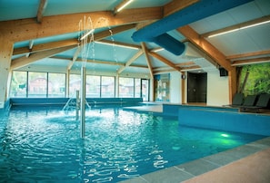 Pool - Tidy Furnished Chalet With a Dishwasher (Lochem)