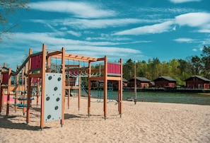 Chalet | Beach - Wooden Chalet in a Holiday Park in the Achterhoek (Lochem)