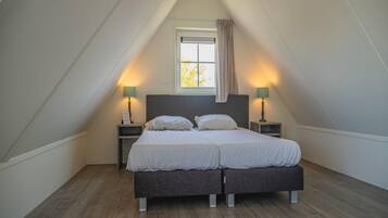 Rumah | 3 kamar tidur dan dilengkapi dengan perabotan berbeda-beda