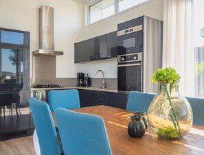 House | Dining - Drenthe Family Getaway w/ Garden (West-Graftdijk)