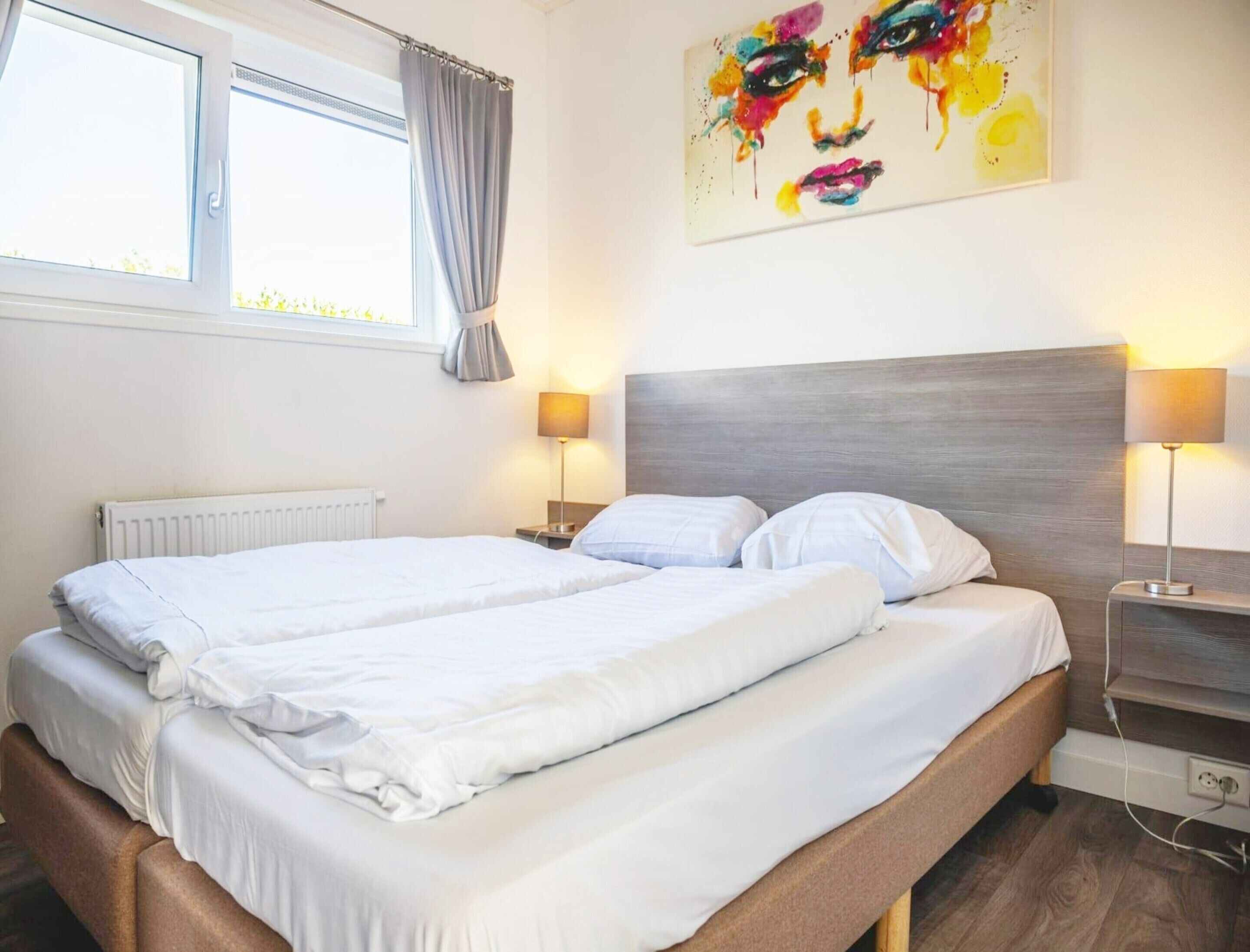 House | 3 bedrooms, bed sheets