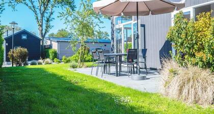 Drenthe Family Getaway w/ Garden