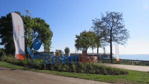 Exterior - Compact, Modern Lodge Nearby the Markermeer (Bovenkarspel)