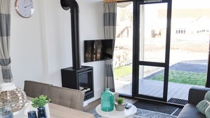 Living room - Compact, Modern Lodge Nearby the Markermeer (Bovenkarspel)