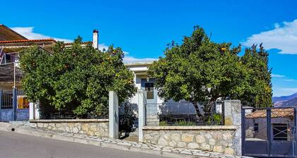 Homely Holiday Home in Sernikaki With Balcony