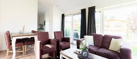 House | Living room