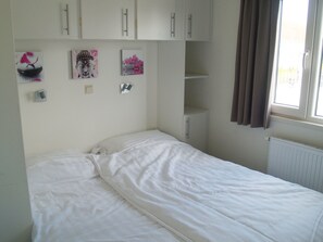 3 bedrooms, individually furnished, bed sheets