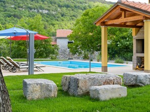 House | Pool