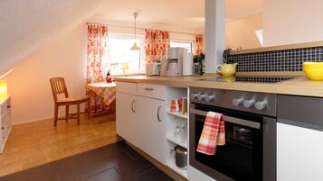 Fridge, oven, dishwasher