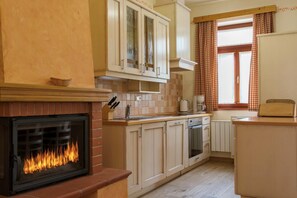 Leilighet, 1. etasje | Oppholdsområde | Flatskjerm-TV