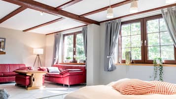 3 Schlafzimmer, Reisekinderbett, WLAN, Bettwäsche