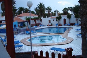 Outdoor pool - Castillo Puerto (Antigua)