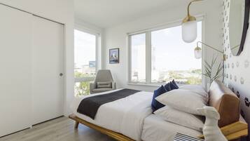 1 bedroom, individually furnished, laptop workspace, free WiFi