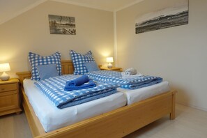 2 bedrooms, in-room safe, travel cot, WiFi