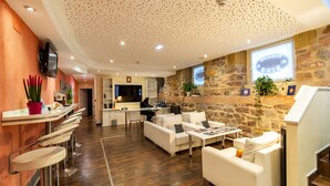 Reception - Pension Aida (San Sebastián)