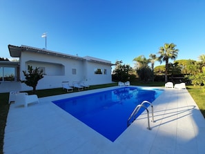 Piscine extérieure