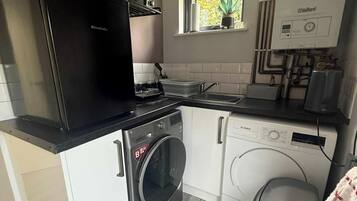 Fridge, microwave, stovetop, electric kettle